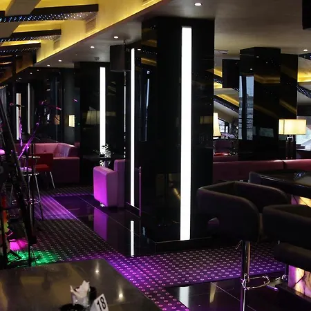 Orbis Design & 4* Paracin