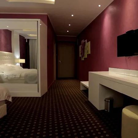 Hotel Orbis Design &