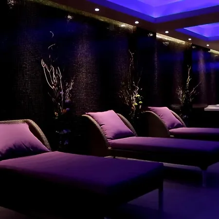 Hotel Orbis Design &